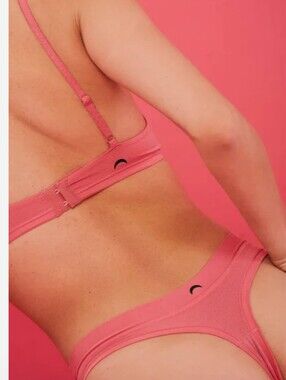 Huha Desert Rose Tata Bra Bikini Thong Set M S NWT